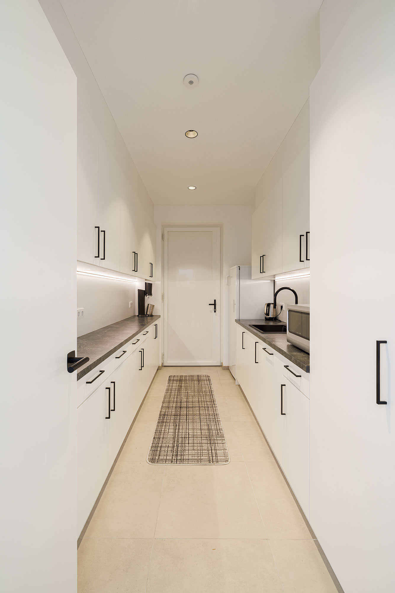 geisslmayr-kueche-lehnerwohnwerkstatt-12