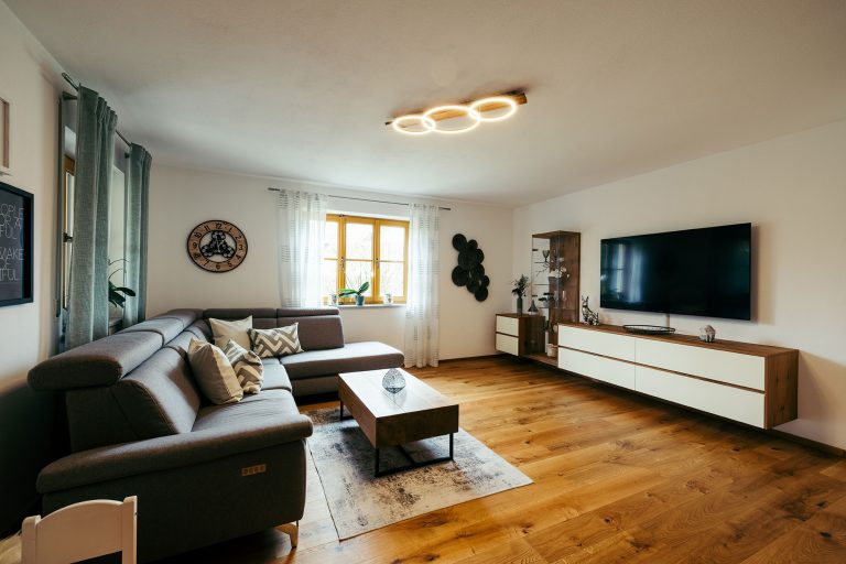 Wohnzimmermöbel im Landhausstil-Haus
